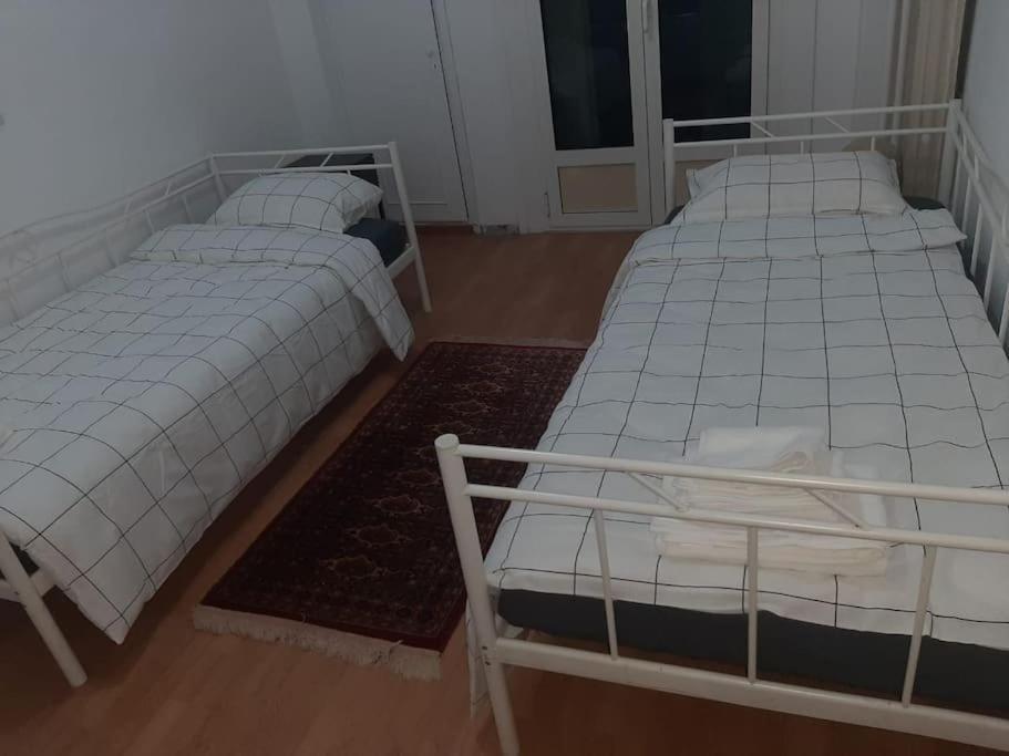 Апартаменти Modern Apartmen In Athina Афіни Екстер'єр фото